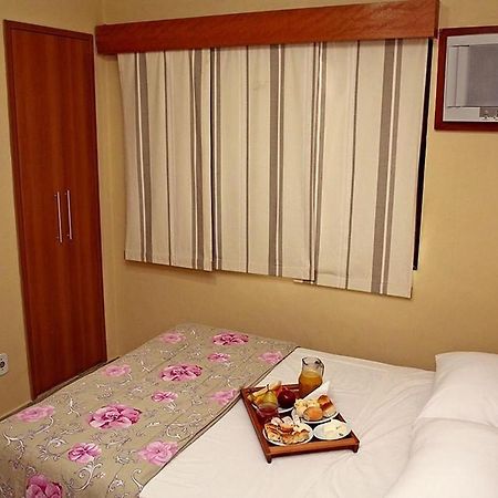 Oyo Center Hotel, ריבייראו פרטו מראה חיצוני תמונה