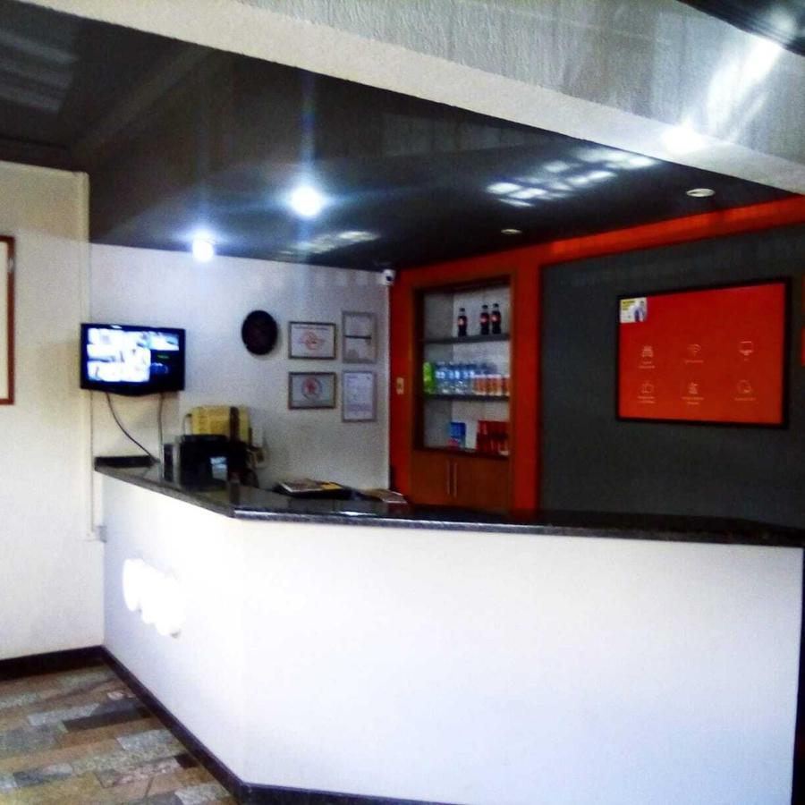 Oyo Center Hotel, ריבייראו פרטו מראה חיצוני תמונה